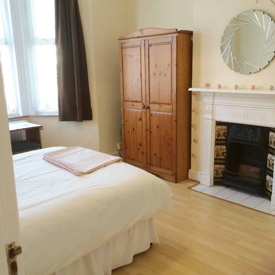 Spacious West London 2 Bedroom Apartment Exteriér fotografie