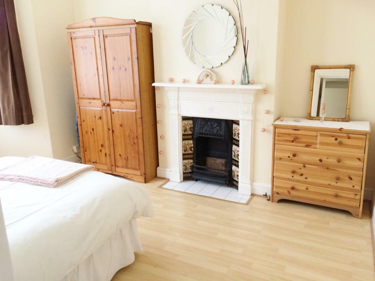 Spacious West London 2 Bedroom Apartment Exteriér fotografie