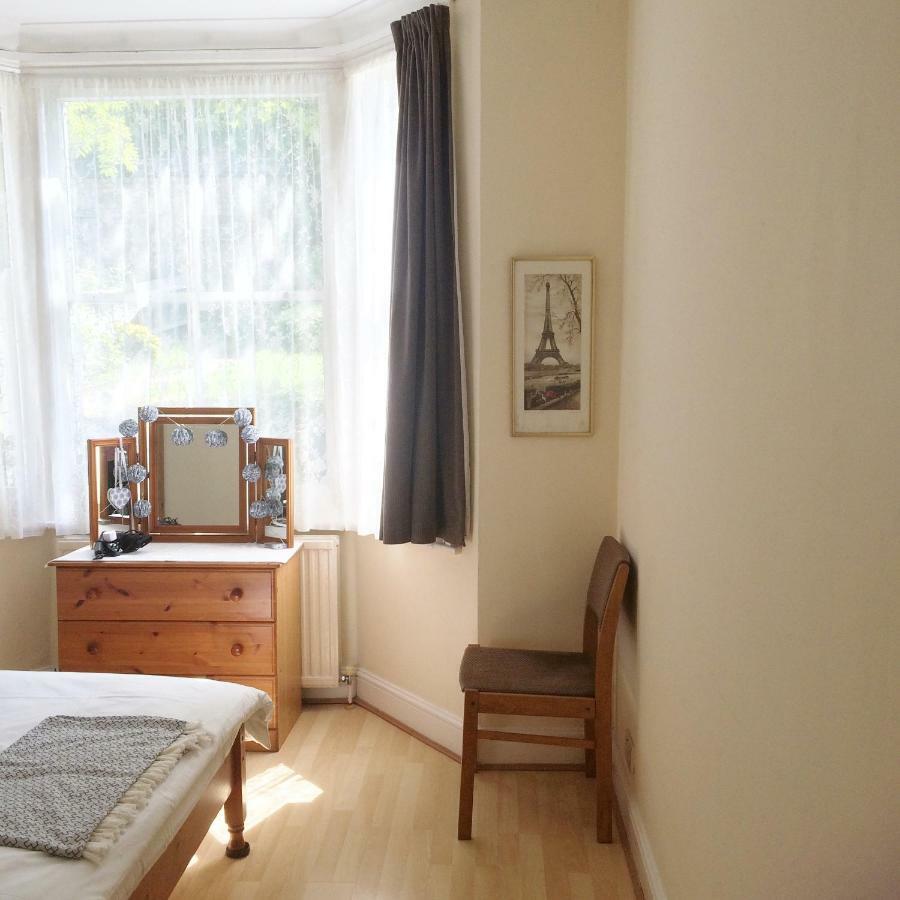Spacious West London 2 Bedroom Apartment Exteriér fotografie